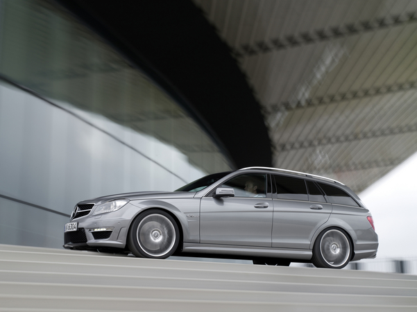 Mercedes-Benz C 63 AMG Estate Performance Package Mercedes-Benz C 63 AMG Estate Performance Package