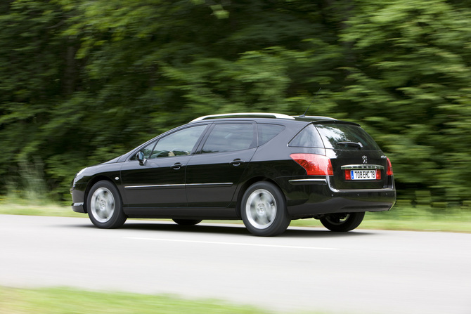 Peugeot 407 SW 2.2 Automatic Peugeot 407 SW 2.2 Automatic
