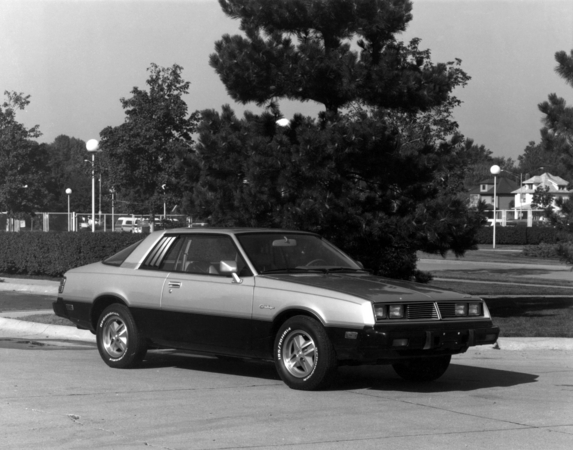 Dodge Challenger 1.6 Dodge Challenger 1.6