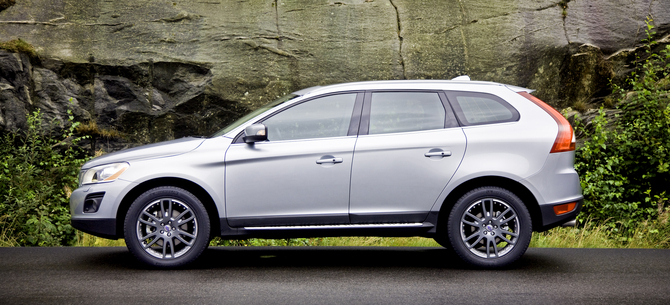 Volvo XC60 D3 FWD Summum Geartronic Volvo XC60 D3 FWD Summum Geartronic