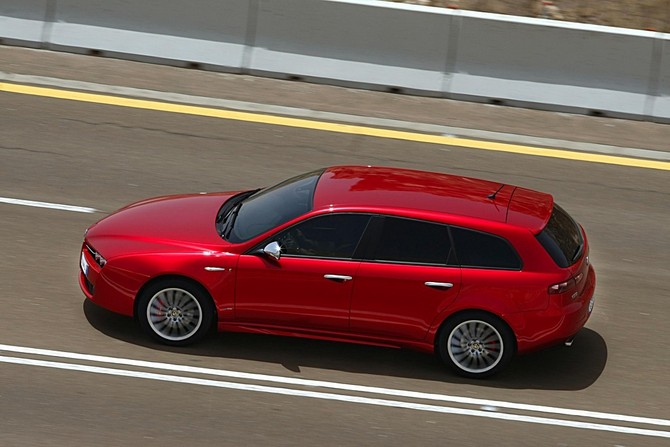 Alfa Romeo 159 Sportwagon 1.9 JTDm 8v (BE) Alfa Romeo 159 Sportwagon 1.9 JTDm 8v (BE)
