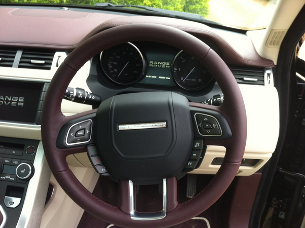 Land Rover Evoque 2.0 Si4 Prestige Automatic Land Rover Evoque 2.0 Si4 Prestige Automatic