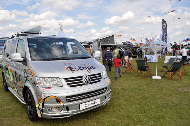 Volkswagen Caravelle 2.5 TDi 130cv 9L Confortline Volkswagen Caravelle 2.5 TDi 130cv 9L Confortline