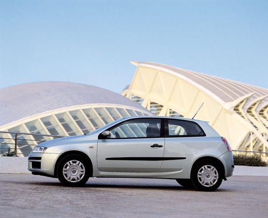 Fiat Stilo 1.6 16v Active Fiat Stilo 1.6 16v Active