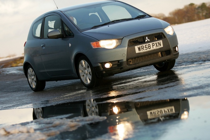 Mitsubishi Colt 1.1 MPI Inform ClearTec Mitsubishi Colt 1.1 MPI Inform ClearTec