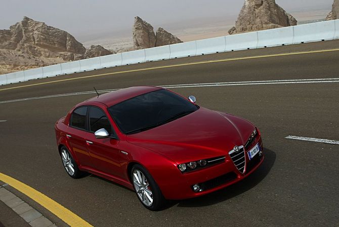 Alfa Romeo 159 1.8 TBI 200cv Distinctive Alfa Romeo 159 1.8 TBI 200cv Distinctive