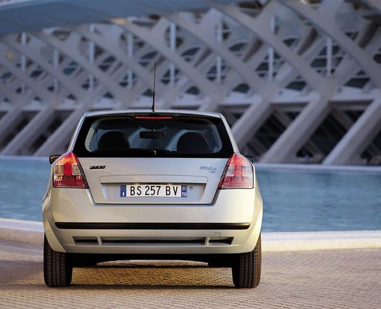 Fiat Stilo 1.6 16v Active Fiat Stilo 1.6 16v Active