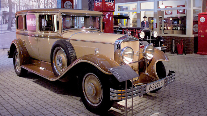 Horch Type 375 18/20 Saloon Horch Type 375 18/20 Saloon