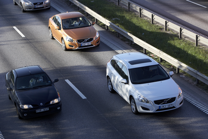 Volvo está a terminar tecnologia automática de baixa velocidade Volvo está a terminar tecnologia automática de baixa velocidade