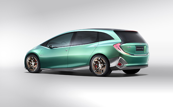 The style blends the Fit with the Odyssey MPV and modernizes them both The style blends the Fit with the Odyssey MPV and modernizes them both