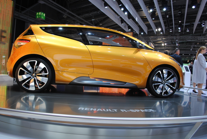 Renault R-Space Renault R-Space