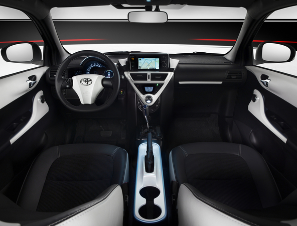 O interior é exclusivo para o iQ EV O interior é exclusivo para o iQ EV