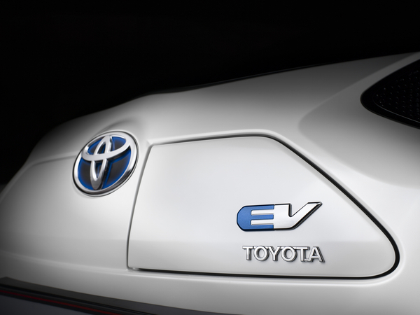 The EV adds 125kg of weight The EV adds 125kg of weight