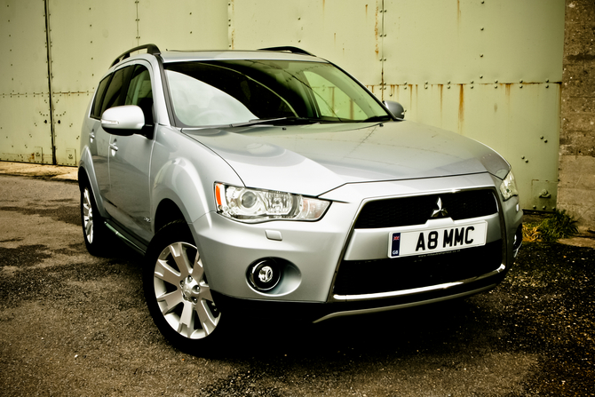 Mitsubishi Outlander Gen.2 Mitsubishi Outlander Gen.2
