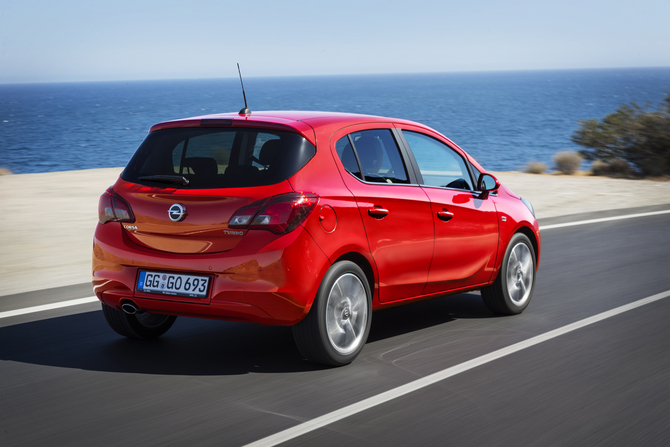 The Corsa gets a new suspension and steering has been optimized to raise the levels of comfort and dynamic behavior The Corsa gets a new suspension and steering has been optimized to raise the levels of comfort and dynamic behavior
