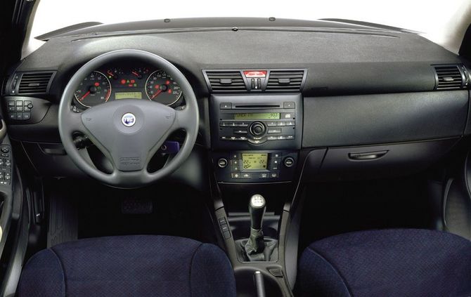 Fiat Stilo 1.2 16v Active Fiat Stilo 1.2 16v Active