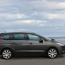 Peugeot 5008 2.0 HDi Exclusive auto Peugeot 5008 2.0 HDi Exclusive auto