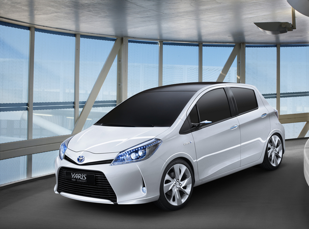 Toyota Yaris HSD concept Toyota Yaris HSD concept