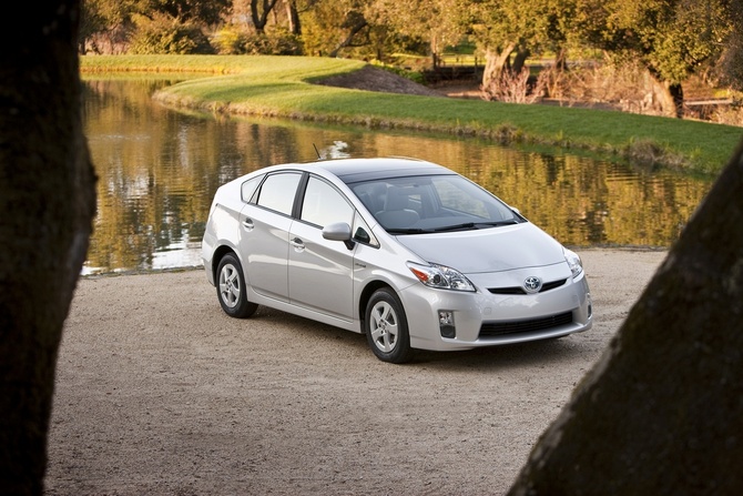 Toyota Prius Prius II Toyota Prius Prius II