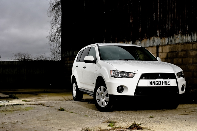 Mitsubishi Outlander Gen.2 Mitsubishi Outlander Gen.2