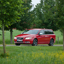 Volvo V70 DRIVe Start/Stop R-Design Volvo V70 DRIVe Start/Stop R-Design