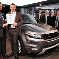 Jaguar Land Rover Wants More UK Teens to Become Engineers Jaguar Land Rover Wants More UK Teens to Become Engineers