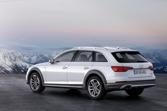Audi A4 Allroad 3.0 TDI quattro S tronic Audi A4 Allroad 3.0 TDI quattro S tronic