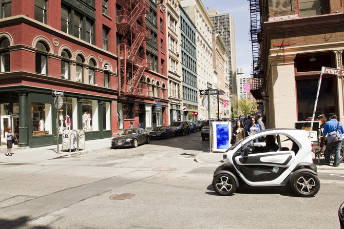 Twizy fait escale à New-York city ! Twizy fait escale à New-York city !