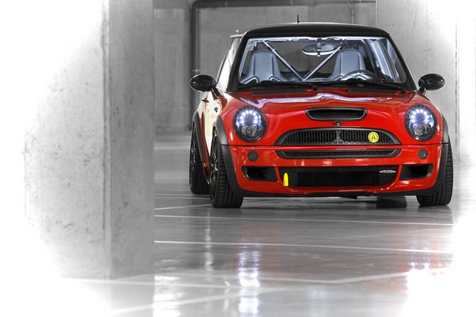 MINI (BMW) Cooper S with John Cooper Works GP Kit MINI (BMW) Cooper S with John Cooper Works GP Kit