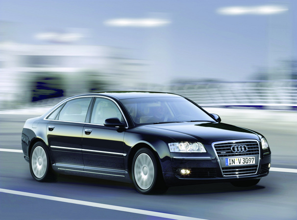 Audi A8 3.0 TDI V6 quattro Longo FPD Audi A8 3.0 TDI V6 quattro Longo FPD
