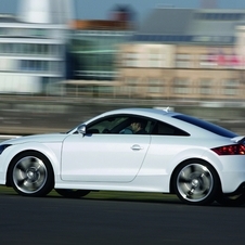 Audi TT RS Coupé S tronic Audi TT RS Coupé S tronic
