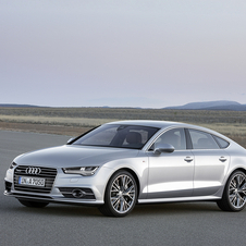 O motor 4.0 TSFI de 450cv equipado no S7 Sportback utiliza a tecnologia inovadora de desativação de cilindros