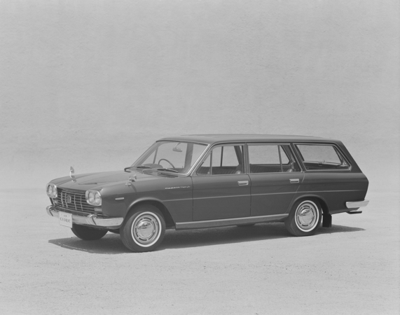 Nissan Cedric Wagon 6 Nissan Cedric Wagon 6