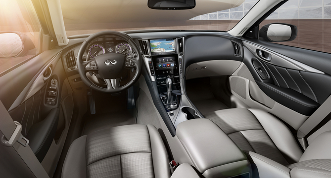 Detalhe do interior do Q50 Detalhe do interior do Q50