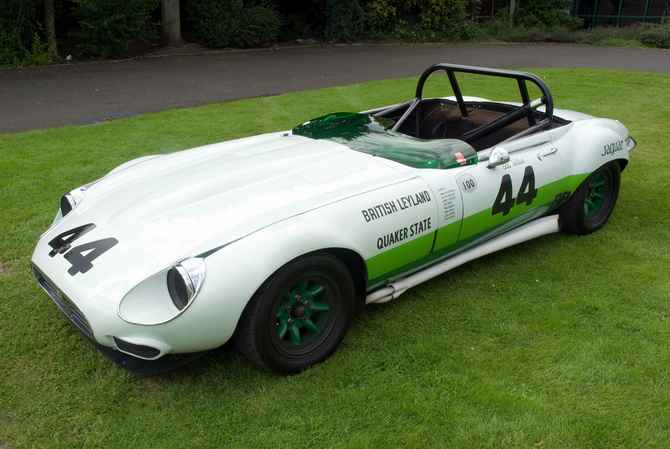 Jaguar E-Type Group 44 Jaguar E-Type Group 44