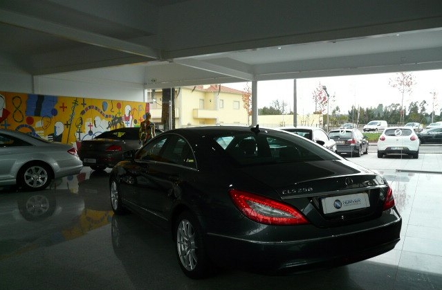 Mercedes-Benz CLS 350 CDI Auto (FL) Mercedes-Benz CLS 350 CDI Auto (FL)