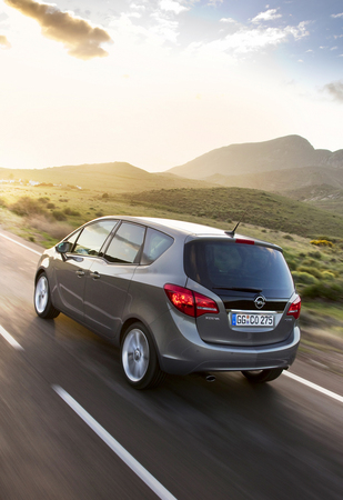 Opel Meriva 1.4 Turbo (88 kW) Opel Meriva 1.4 Turbo (88 kW)
