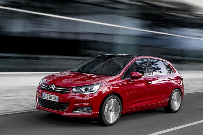 Citroën C4 1.6 BlueHDi Live Citroën C4 1.6 BlueHDi Live