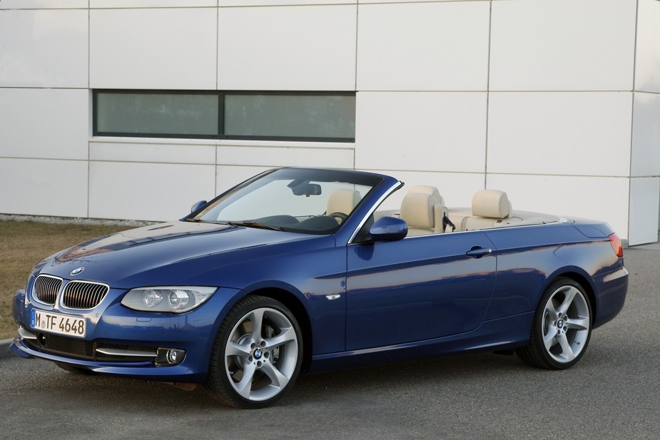 325i Cabrio M Sport :: 1 photo and 11 specs :: autoviva.com