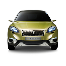 The SX4 S-Cross goes on sale launches in the UK in the fall