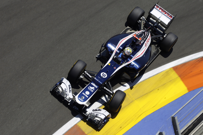 Estilo competitivo de Pastor Maldonado tem gerado algumas críticas por parte dos seus colegas pilotos Estilo competitivo de Pastor Maldonado tem gerado algumas críticas por parte dos seus colegas pilotos