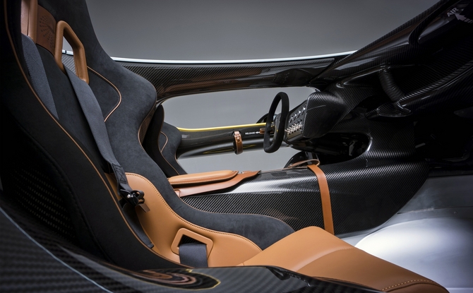 Aston Martin CC100 Speedster Concept Aston Martin CC100 Speedster Concept