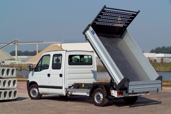 Opel Movano Ch. Cabina Dupla 3.5T L3H1 2.5CDTI 100cv Opel Movano Ch. Cabina Dupla 3.5T L3H1 2.5CDTI 100cv