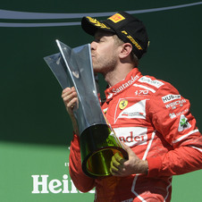 Em Interlagos foi Vettel a conquistar a vitória