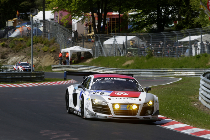 Der R8 ist sehr erfolgreich und Audi hat gute Fahrerteams. Sie haben Chancen auf den Sieg. Der R8 ist sehr erfolgreich und Audi hat gute Fahrerteams. Sie haben Chancen auf den Sieg.