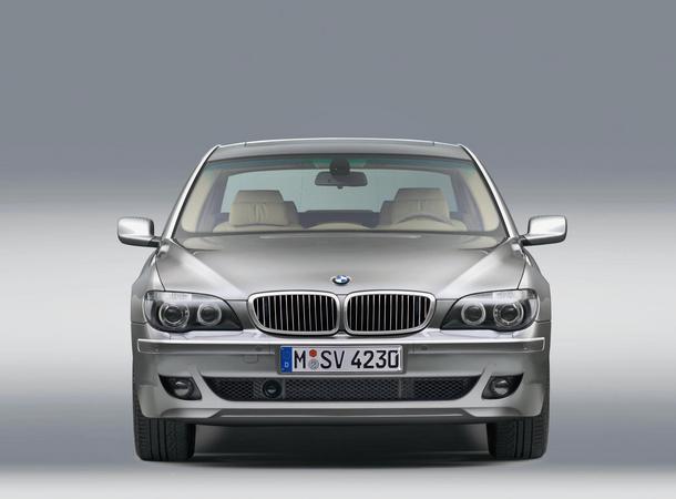 BMW 730i BMW 730i