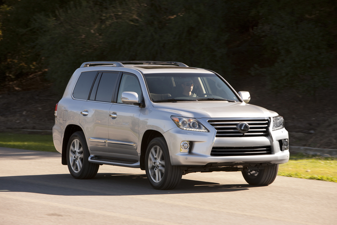 Lexus LX570 Gets New Lexus Nose and Extra Tech Lexus LX570 Gets New Lexus Nose and Extra Tech