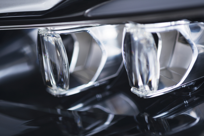 One of the big features of the new DS3 are the headlights with xenon and LED modules One of the big features of the new DS3 are the headlights with xenon and LED modules