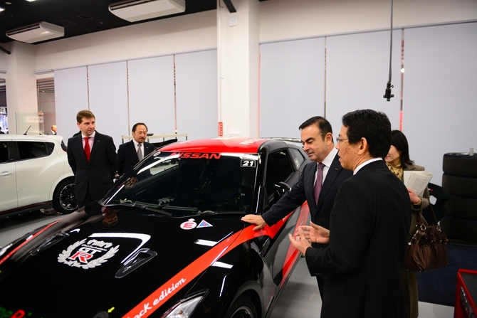 Carlos Ghosn was on hand to open the new Nismo workshop Carlos Ghosn was on hand to open the new Nismo workshop