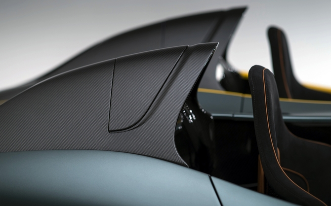 Aston Martin CC100 Speedster Concept Aston Martin CC100 Speedster Concept
